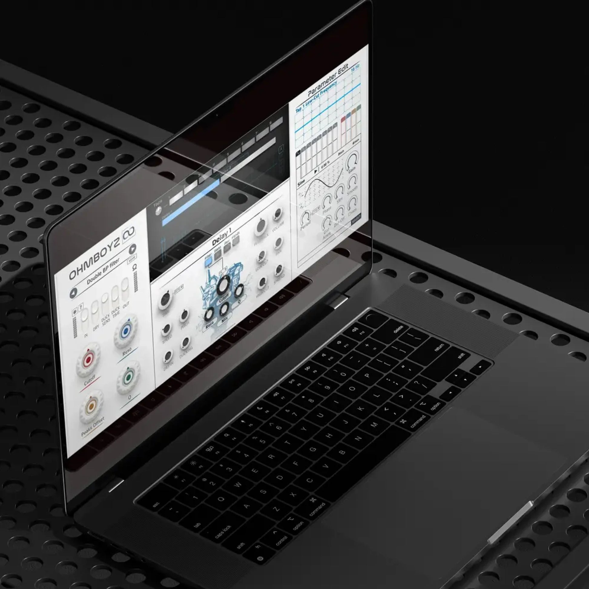 Ohmboyz-Infinity audio plugin on a macOS laptop